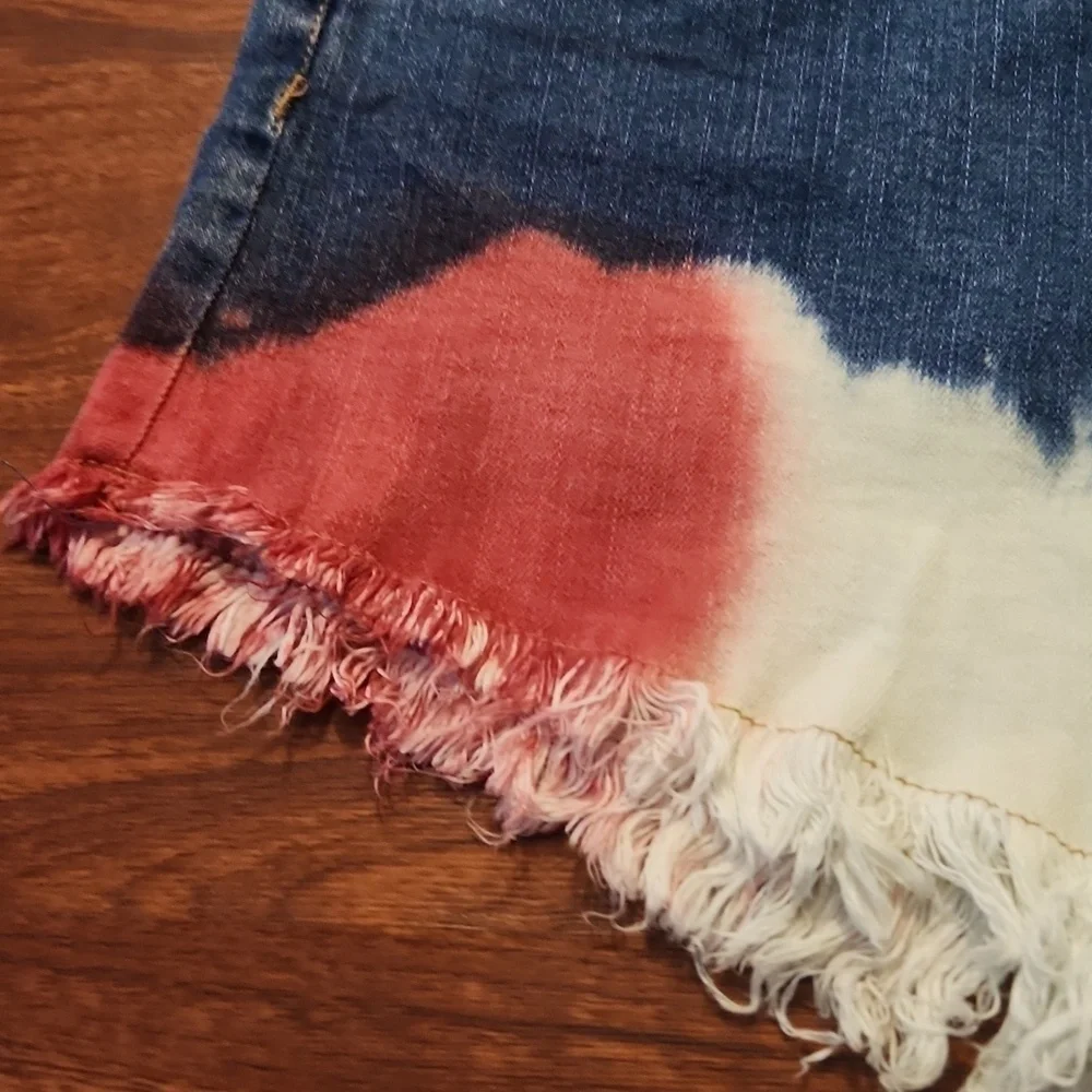CP Shorts Womens Senim Jean Button Up Size 7 Juniors Fray Red White Blue Denim